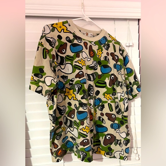 BAPE x kaws milo animal kingdom short sleeve sweatshirt